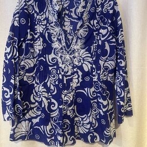 Lilly Pulitzer Navy and White Blouse